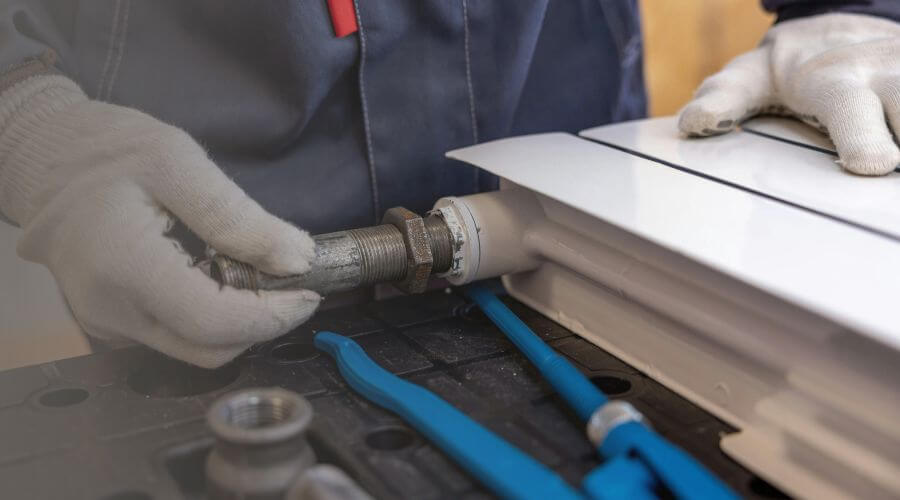 Professional water heater repair services in Oakdale, IL